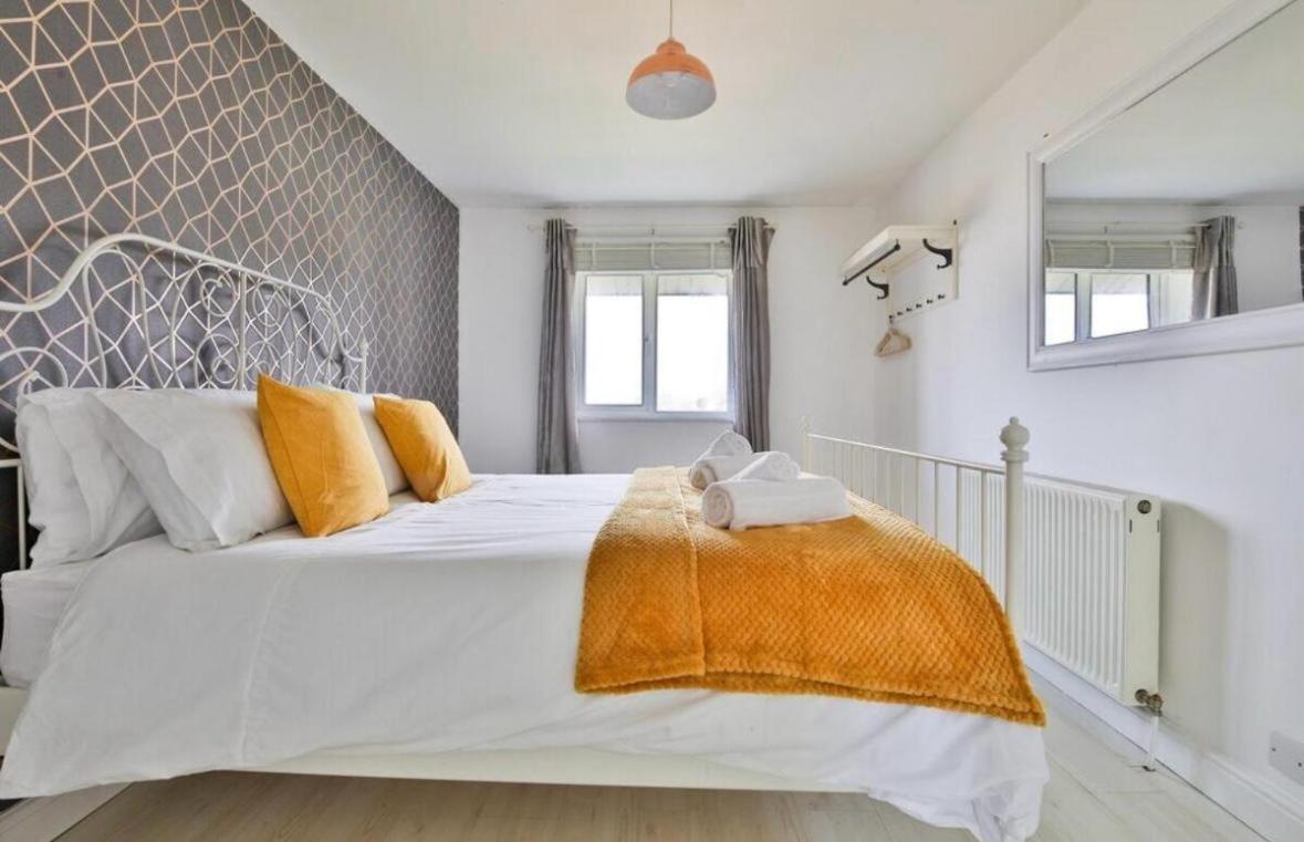 Royal Crescent View Apartment Bath Bagian luar foto