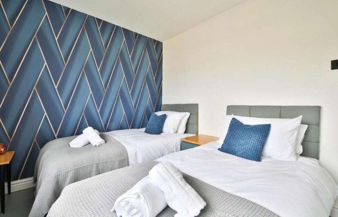 Royal Crescent View Apartment Bath Bagian luar foto